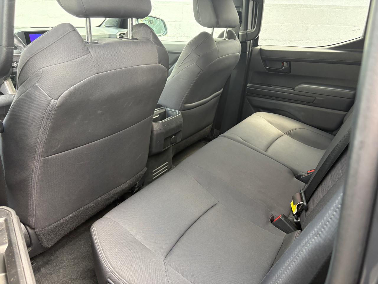 Toyota Tacoma 4WD SR5 Double Cab 5' Bed AT (Natl) 2024