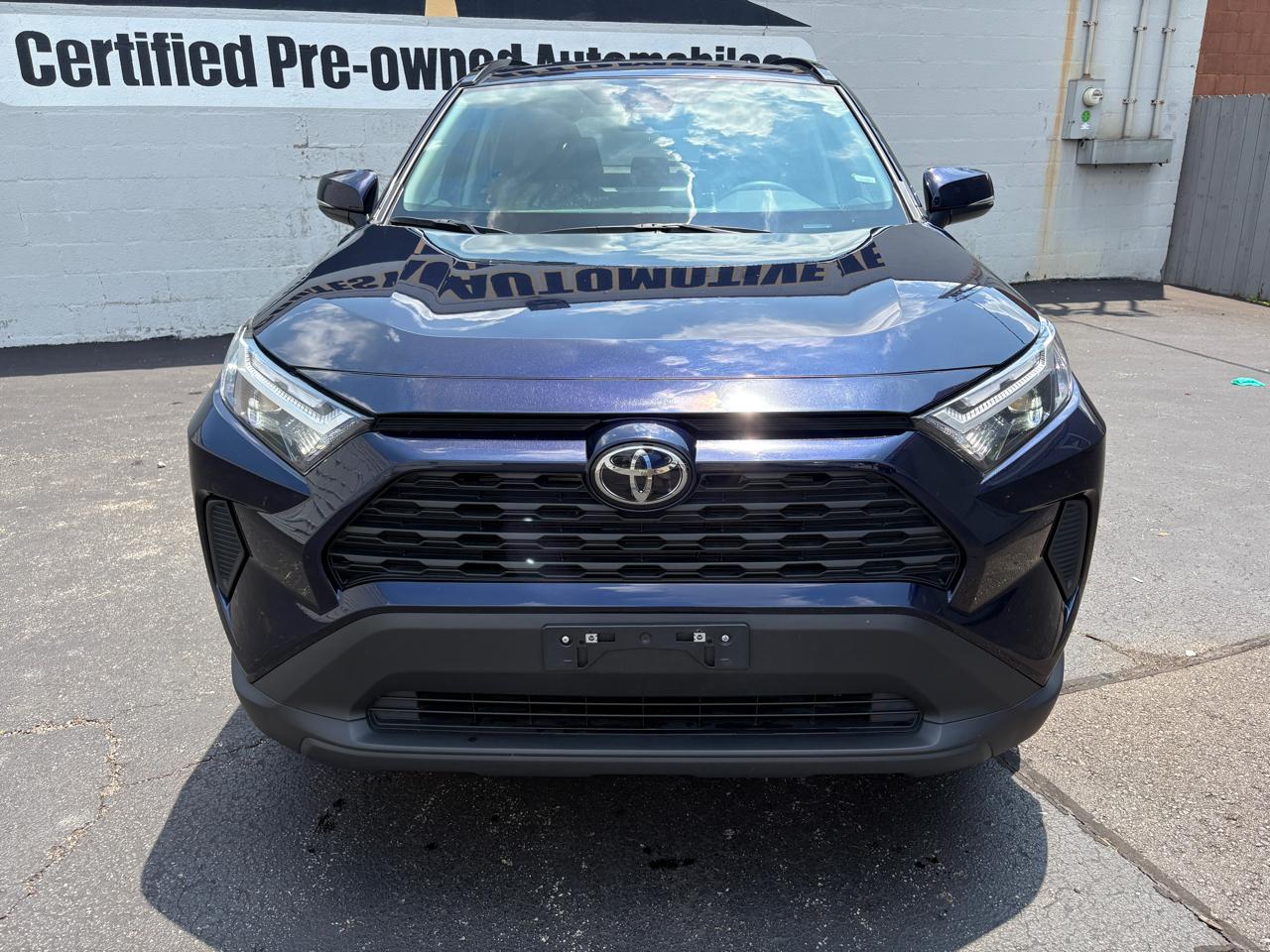 Toyota RAV4 Hybrid XLE AWD (Natl) 2025