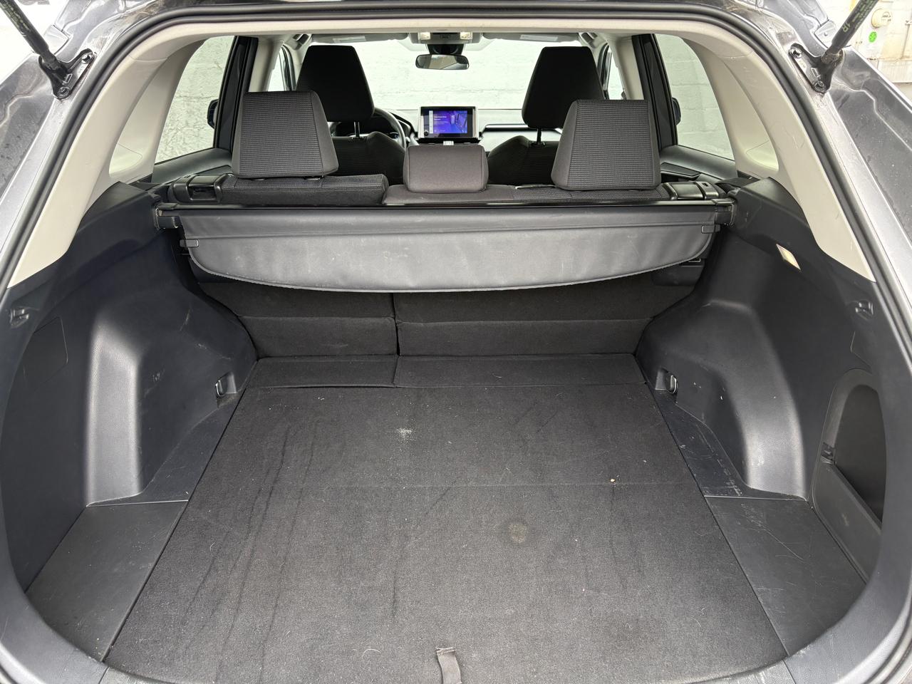 Toyota RAV4 Hybrid LE AWD (Natl) 2025