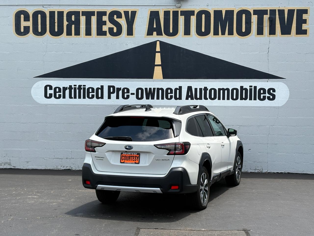 Subaru Outback Limited AWD 2024