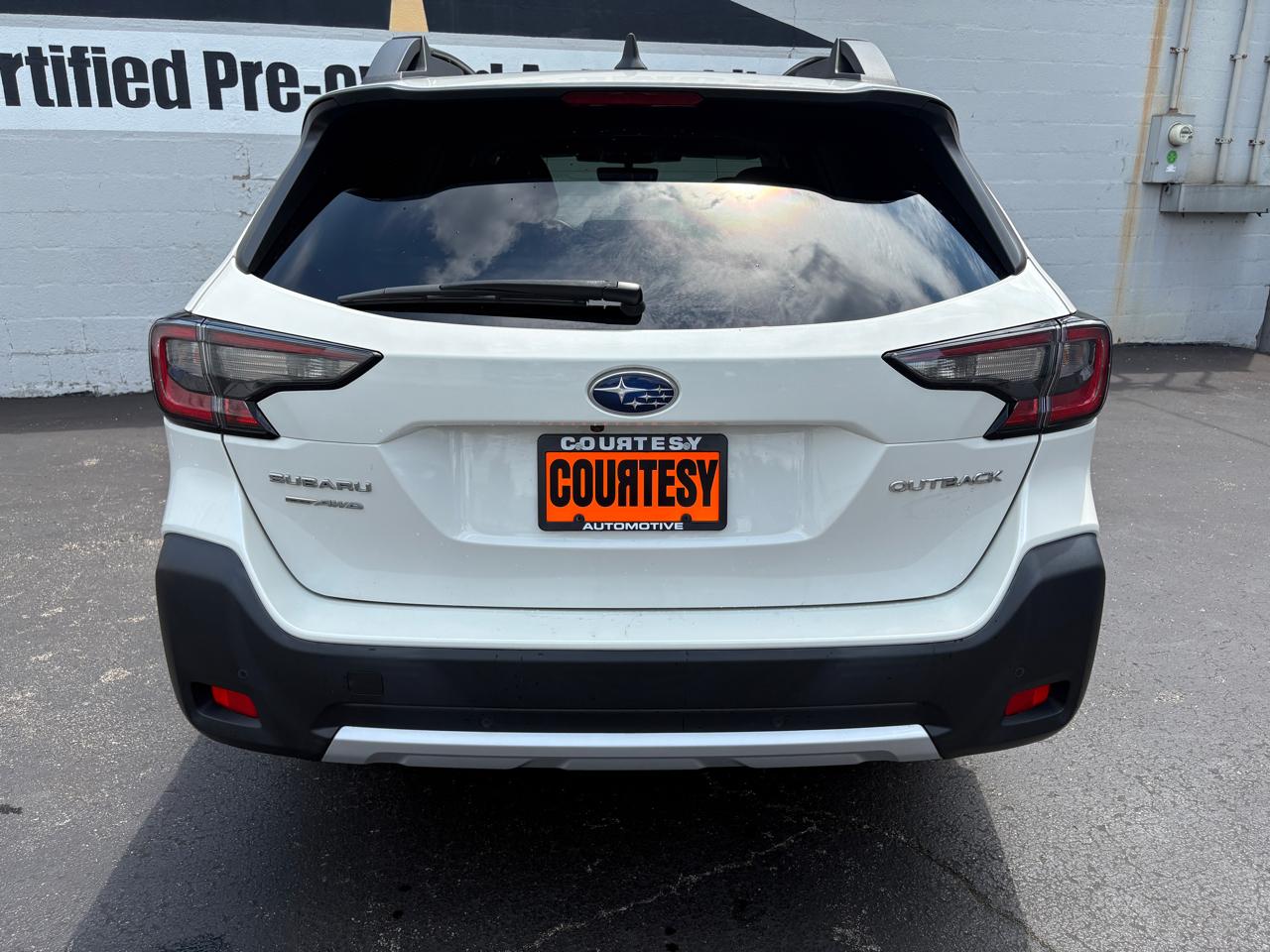 Subaru Outback Limited AWD 2024
