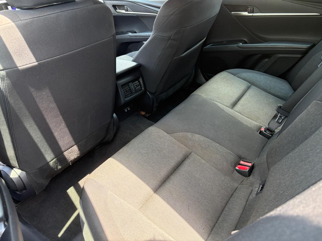Toyota Camry LE (Natl) 2025