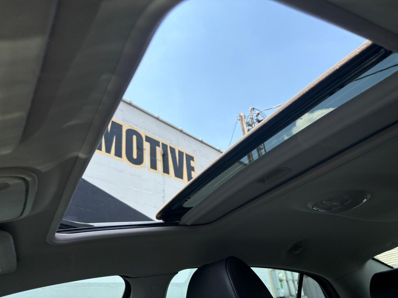 Chevrolet Malibu 4dr Sdn LTZ w/1LZ 2012