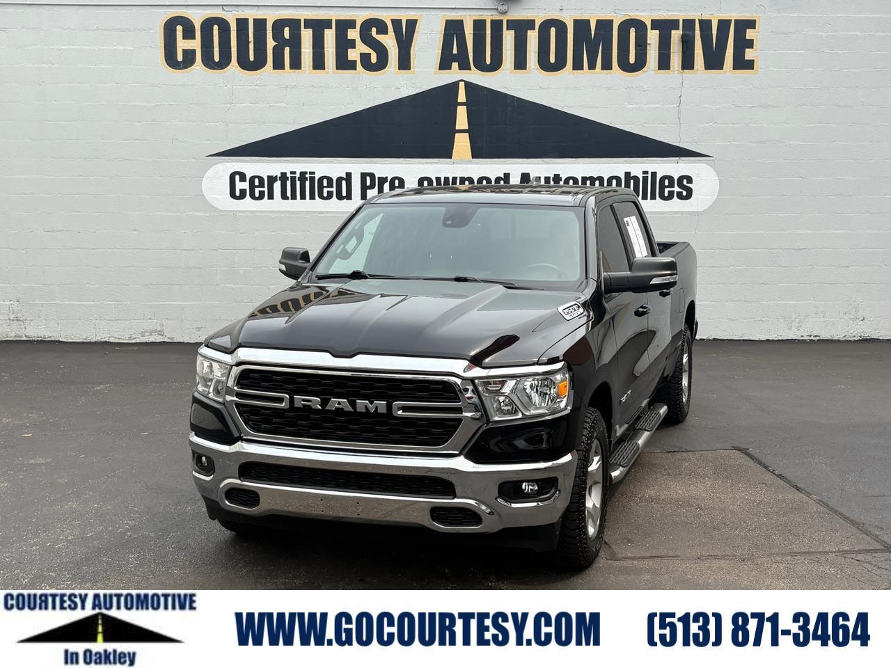 2022 RAM 1500 Big Horn 4x4 Crew Cab 6'4" Box