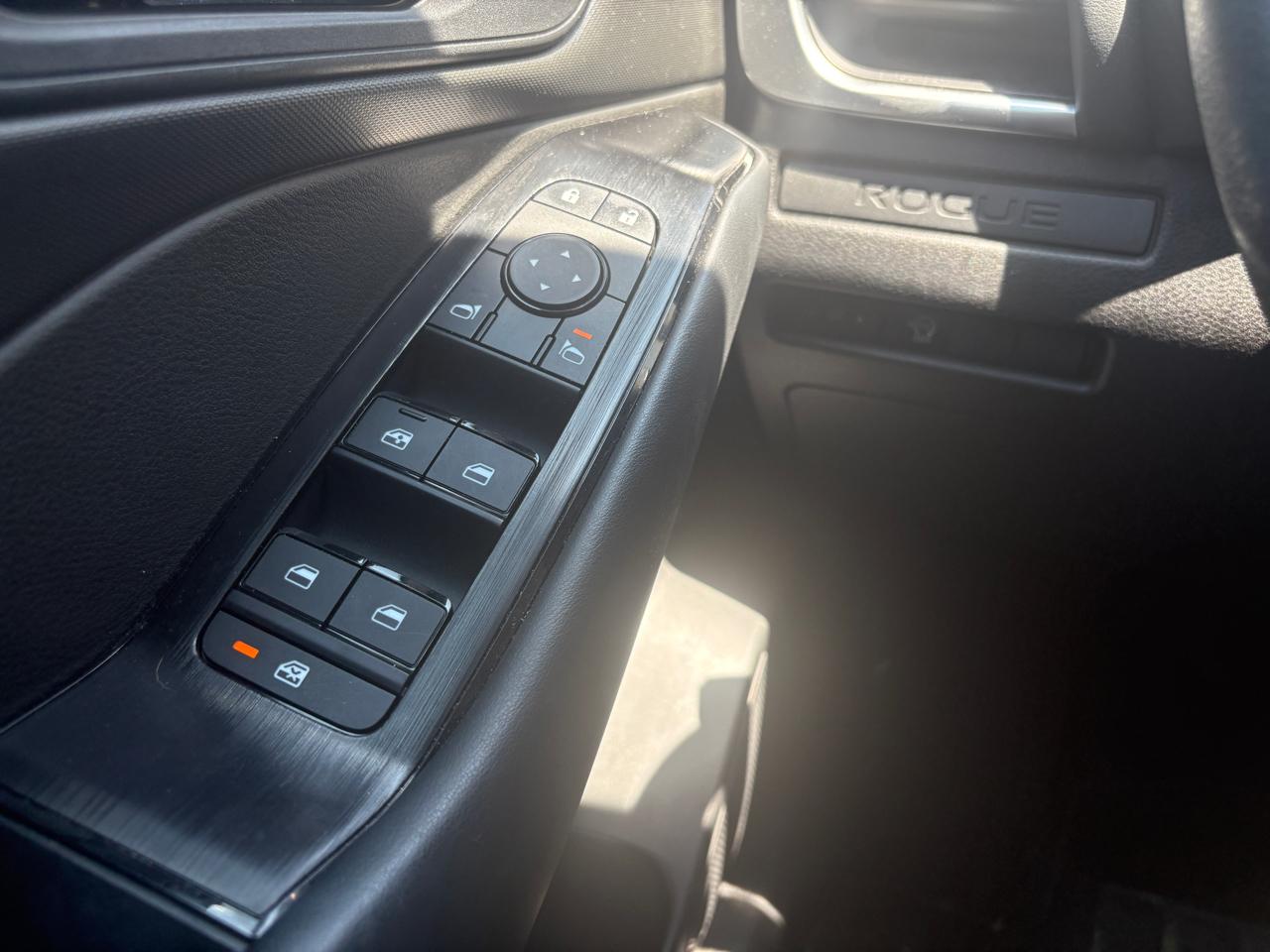 Nissan Rogue AWD S 2025