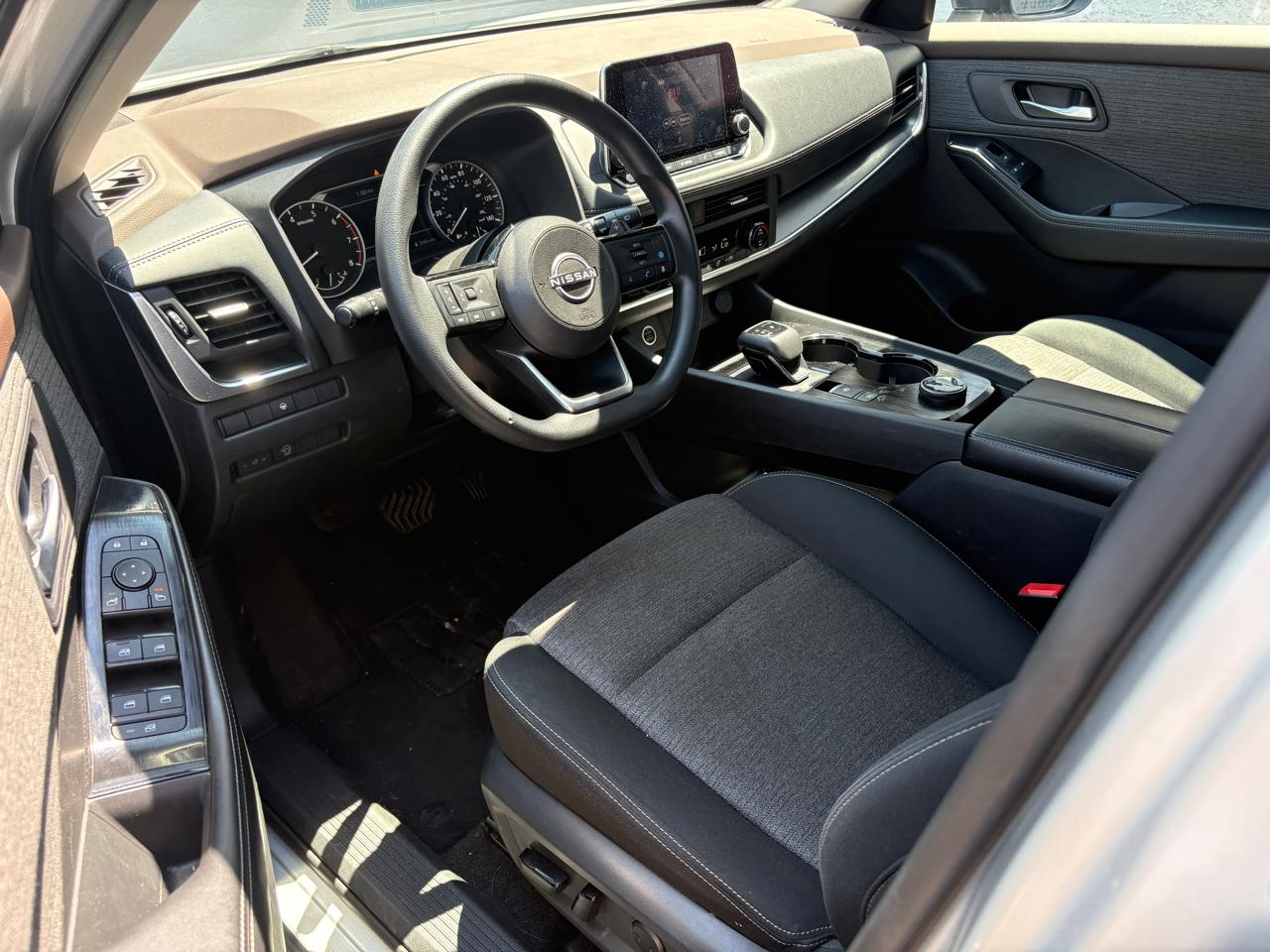 Nissan Rogue AWD SV 2023