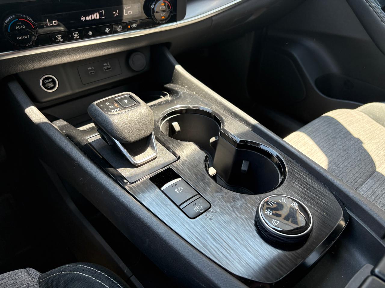 Nissan Rogue AWD SV 2023