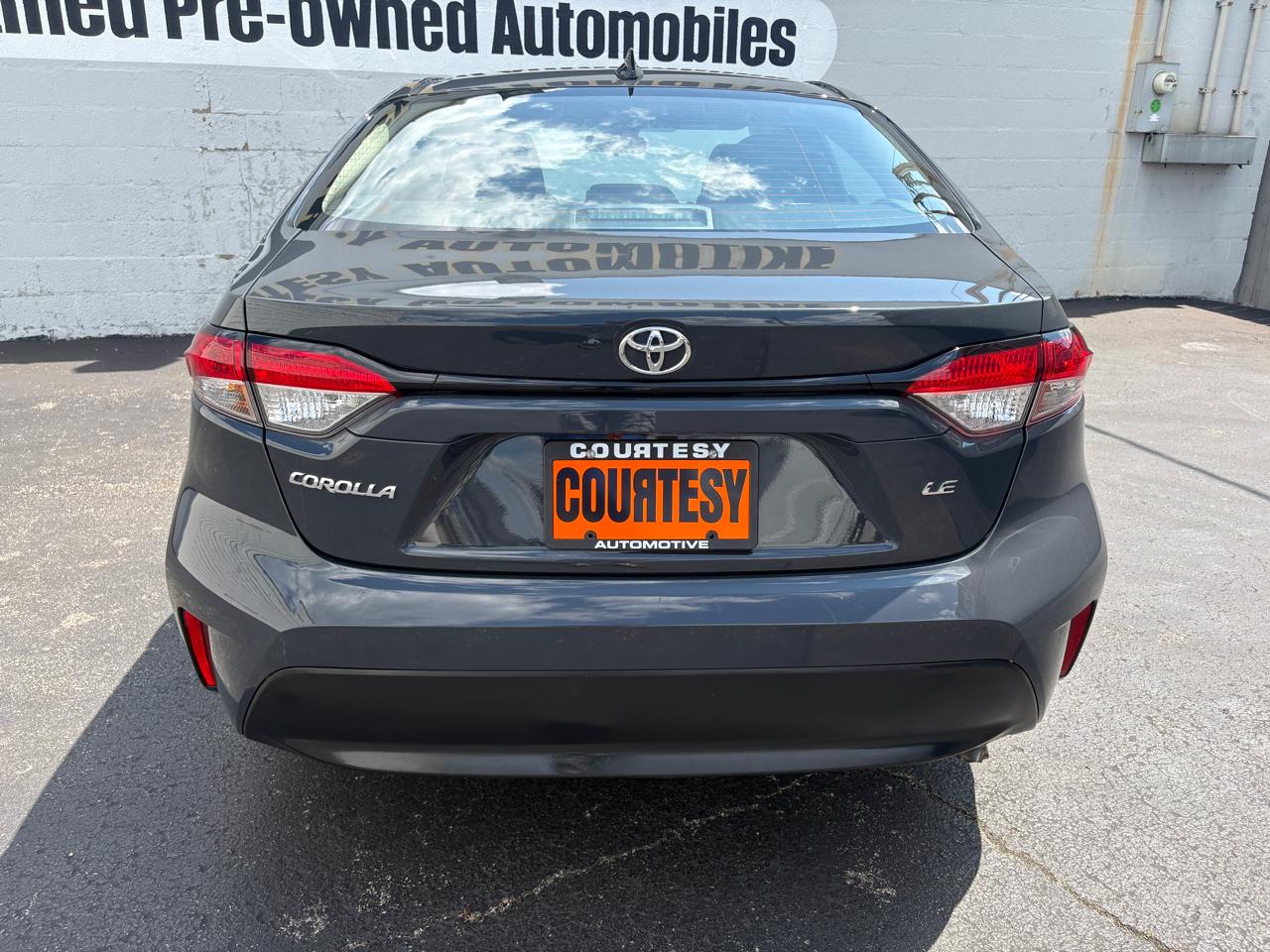 Toyota Corolla LE CVT (Natl) 2024