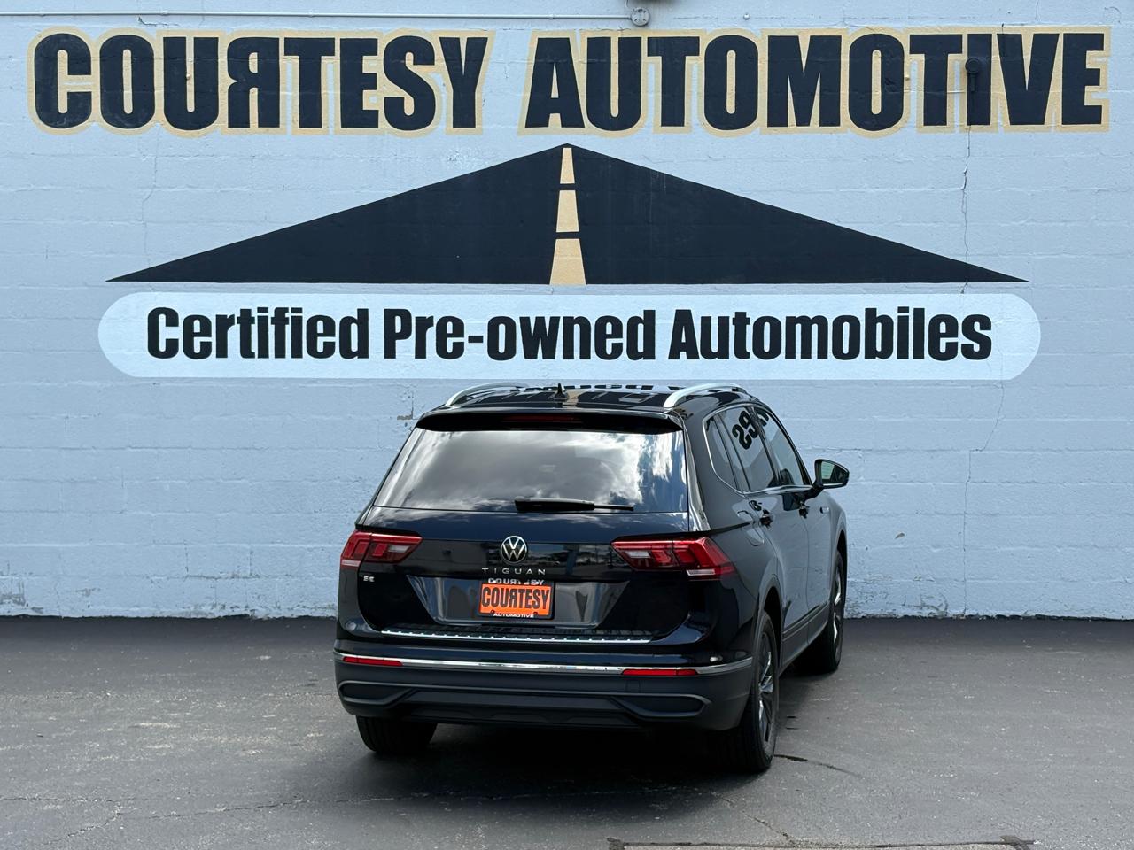 Volkswagen Tiguan 2.0T SE FWD 2023