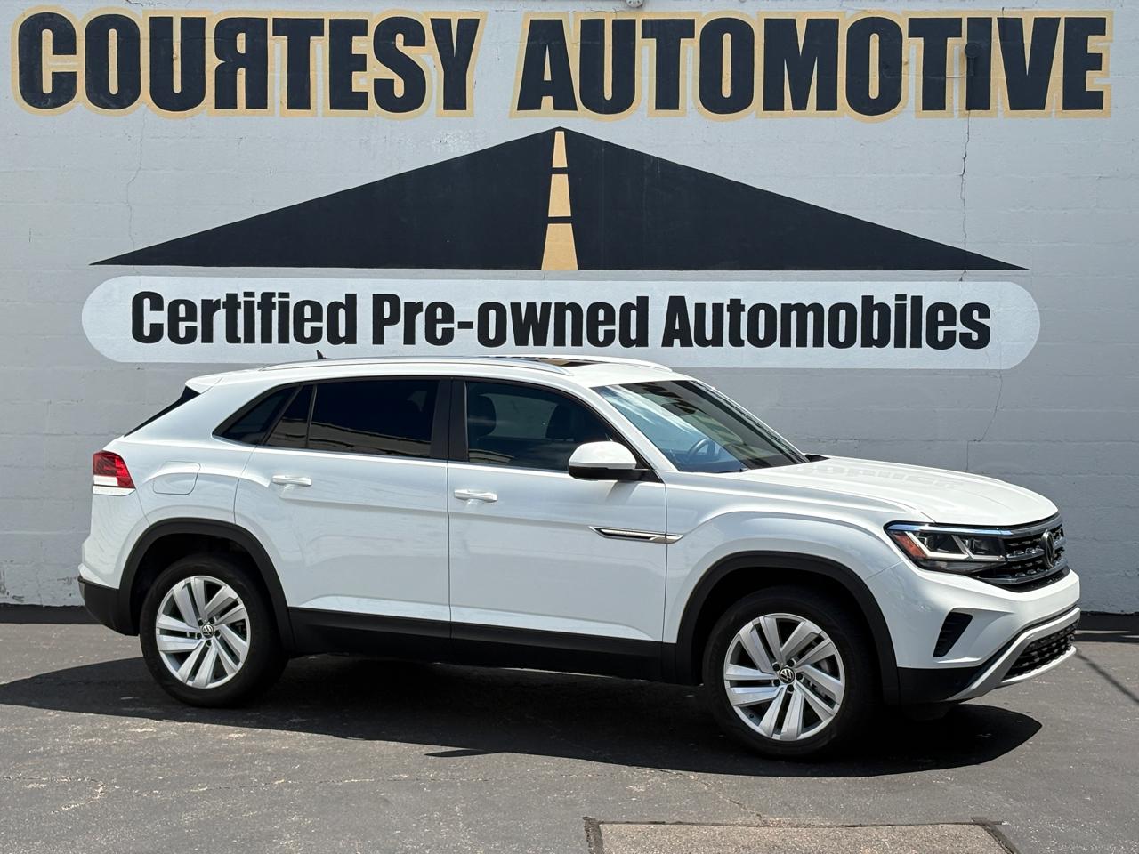 Volkswagen Atlas Cross Sport 3.6L V6 SE w/Technology 4MOTION 2023
