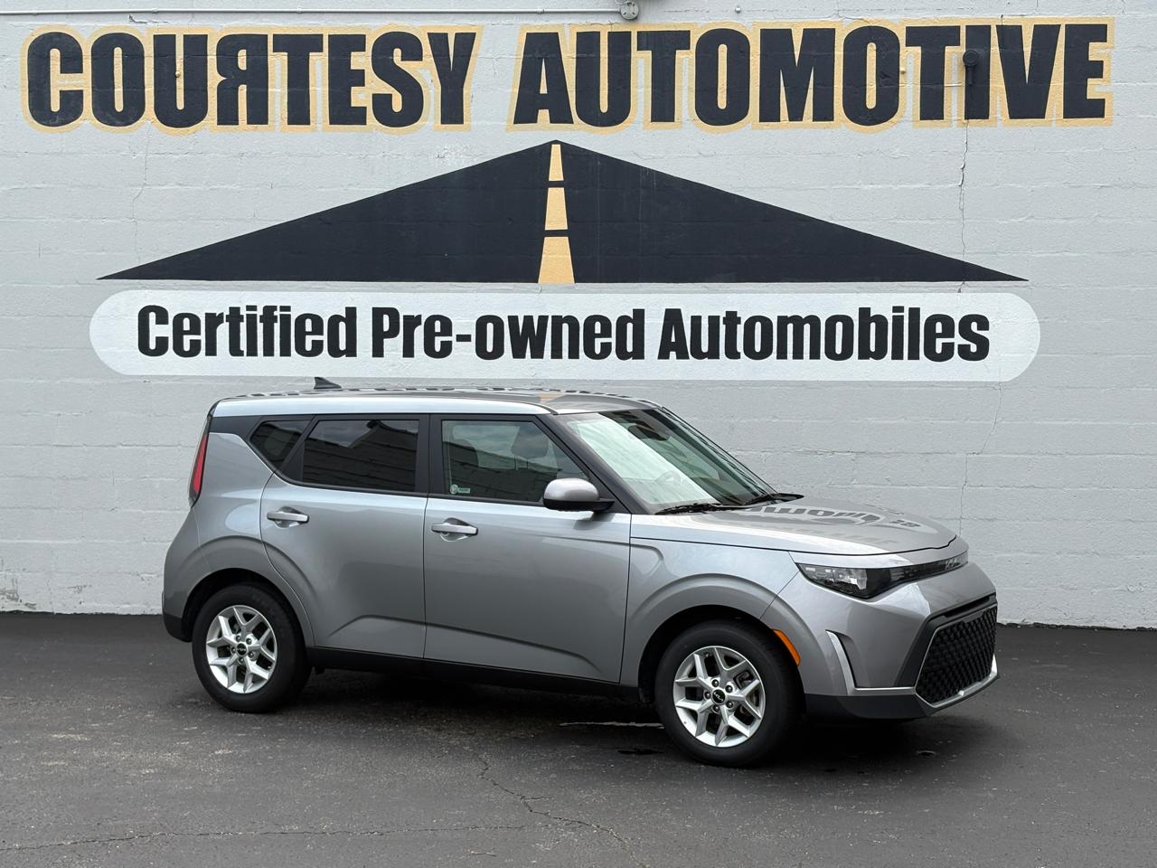Kia Soul LX FWD 2025