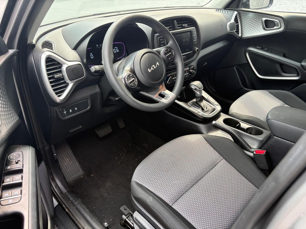 Kia Soul LX FWD 2025