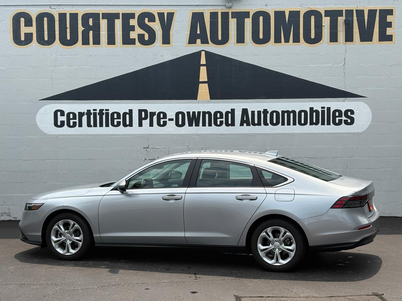 Honda Accord Sedan LX CVT 2025