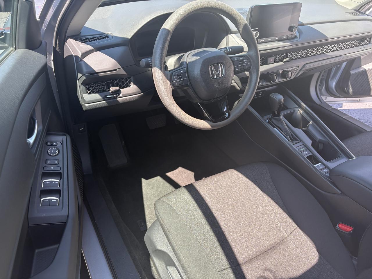 Honda Accord Sedan LX CVT 2025