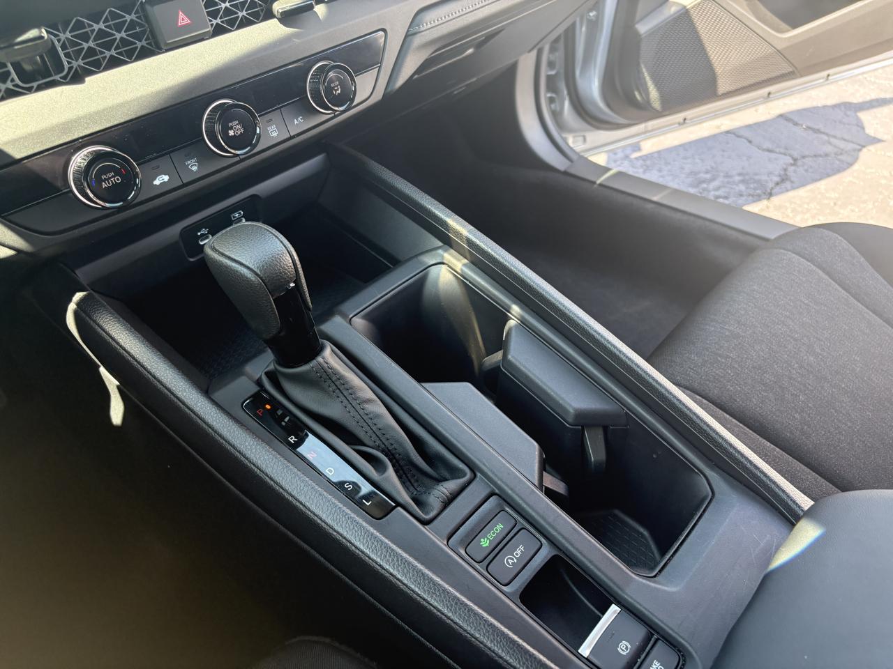 Honda Accord Sedan LX CVT 2025
