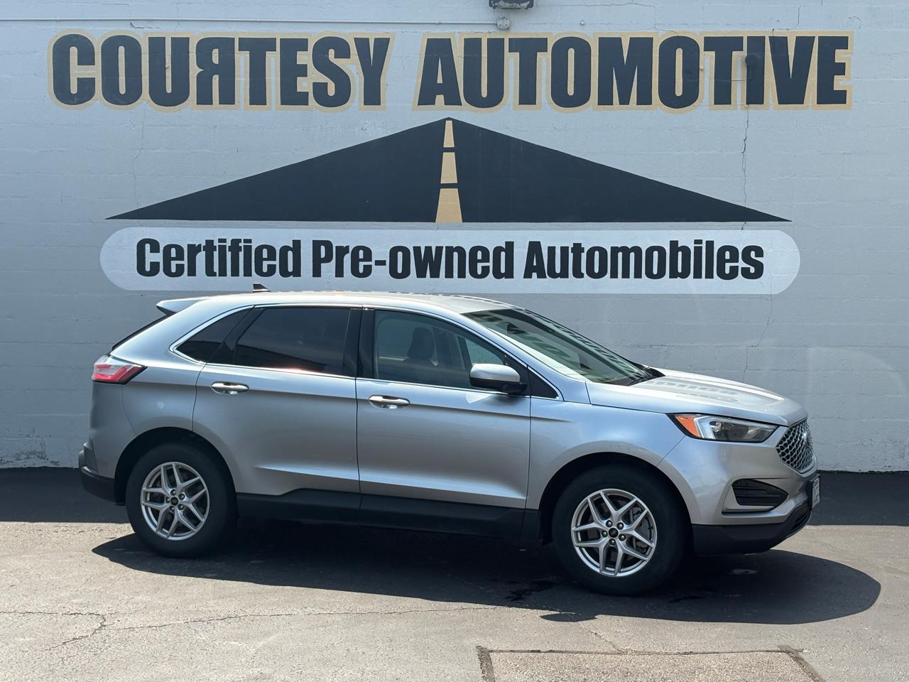 Ford Edge SEL AWD 2024