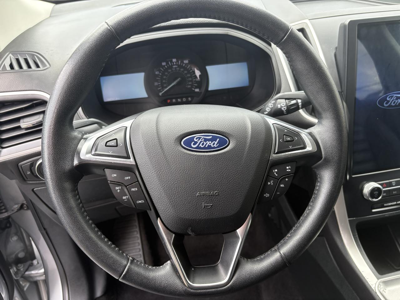 Ford Edge SEL AWD 2024