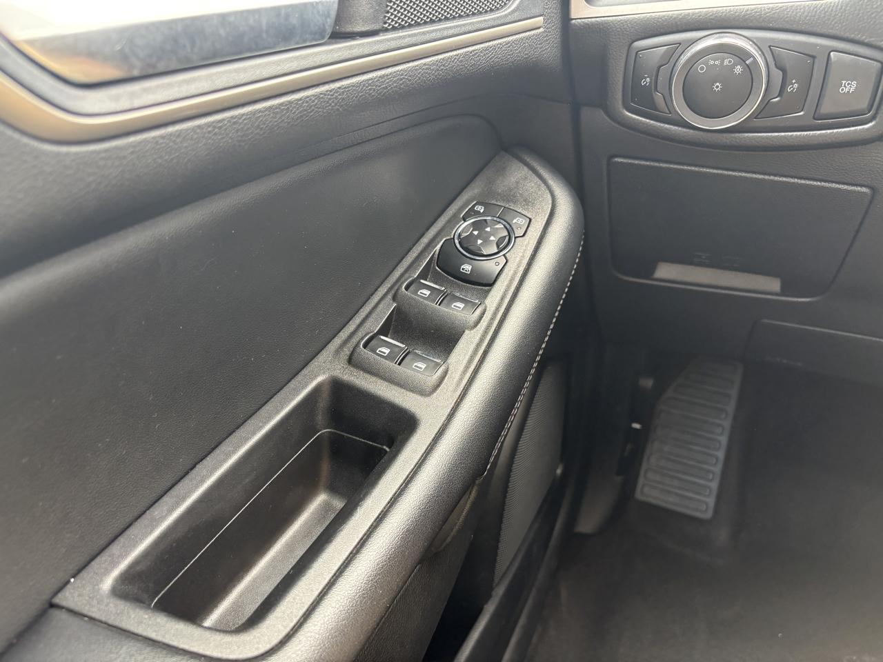 Ford Edge SEL AWD 2024