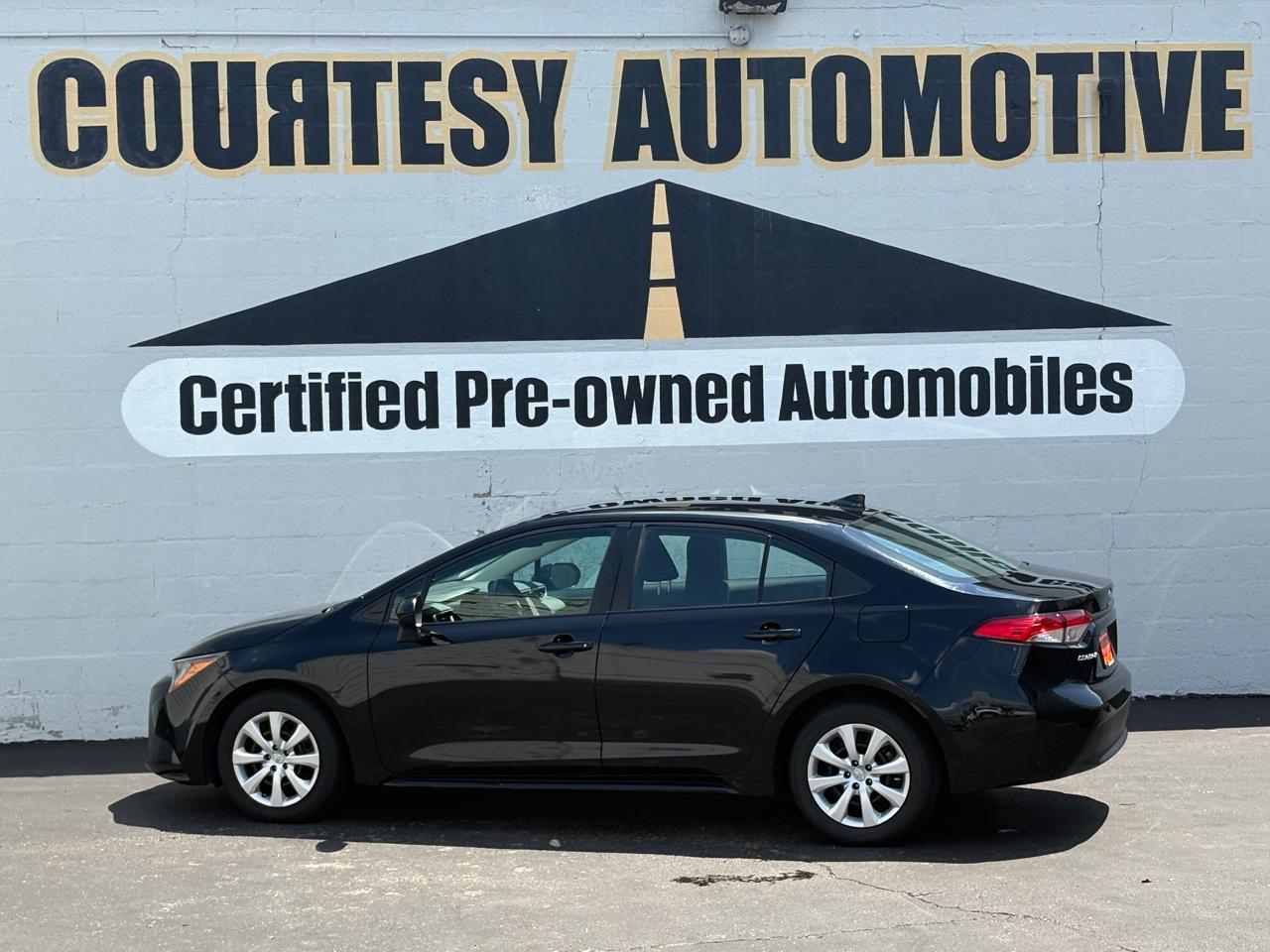 Toyota Corolla LE CVT (Natl) 2024
