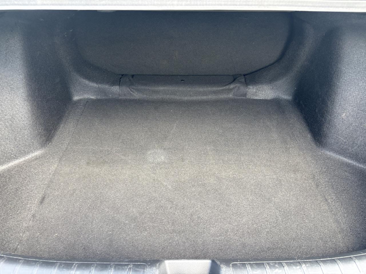 Honda Civic Sedan LX CVT 2025