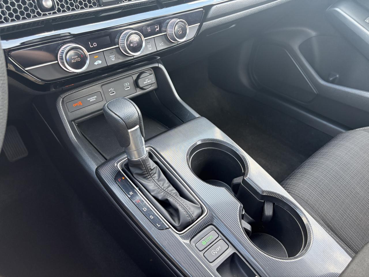 Honda Civic Sedan LX CVT 2025