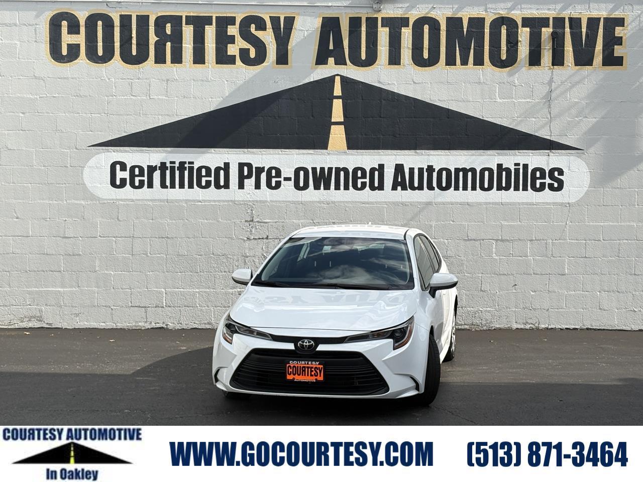 Toyota Corolla LE CVT (Natl) 2024