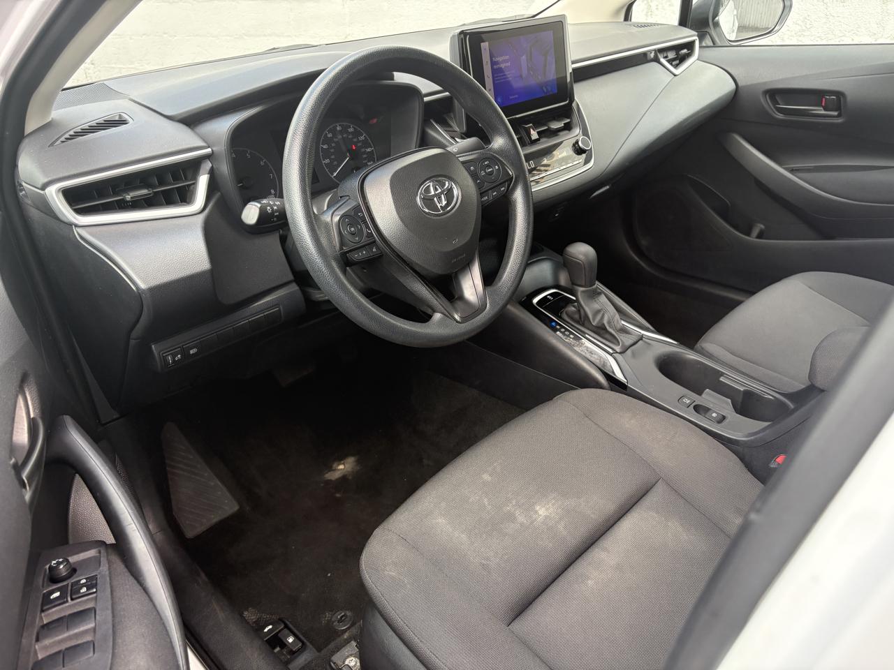 Toyota Corolla LE CVT (Natl) 2024