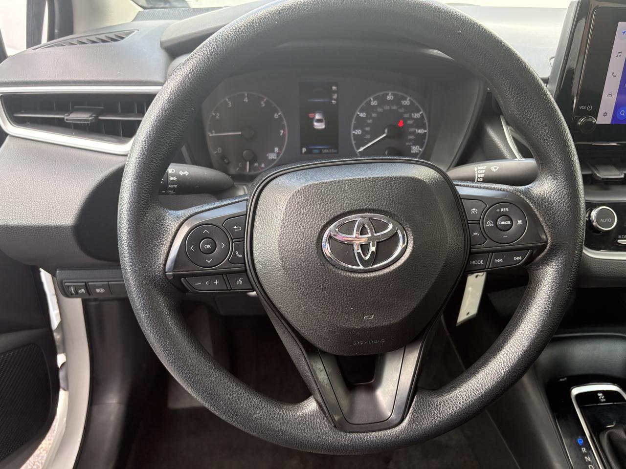 Toyota Corolla LE CVT (Natl) 2024