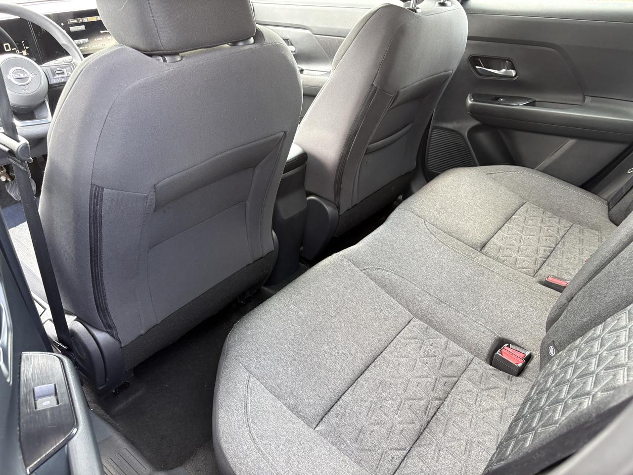 Nissan Kicks SV FWD 2025