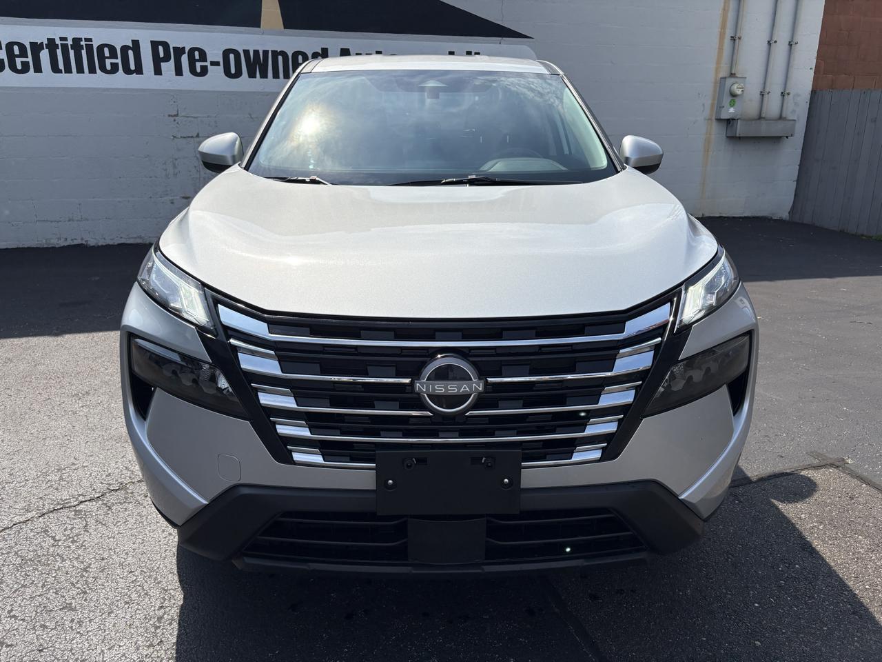 Nissan Rogue AWD SV 2025
