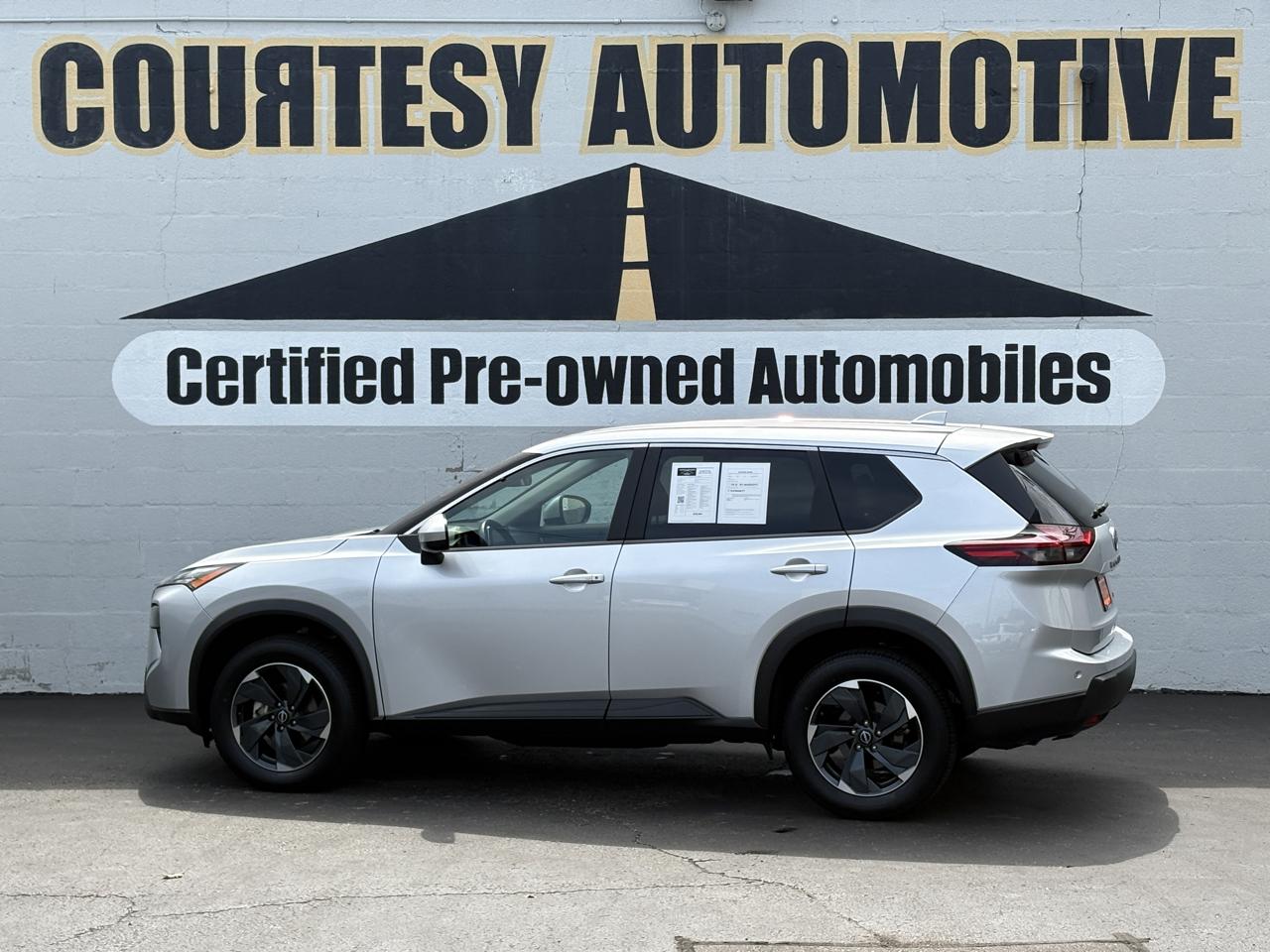 Nissan Rogue AWD SV 2025