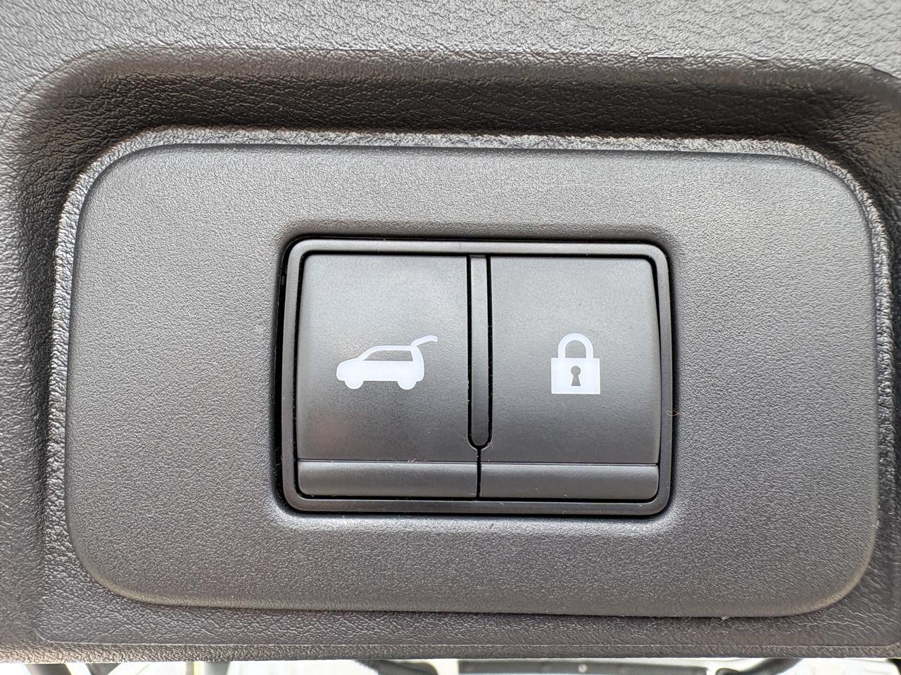 Nissan Rogue AWD SV 2025
