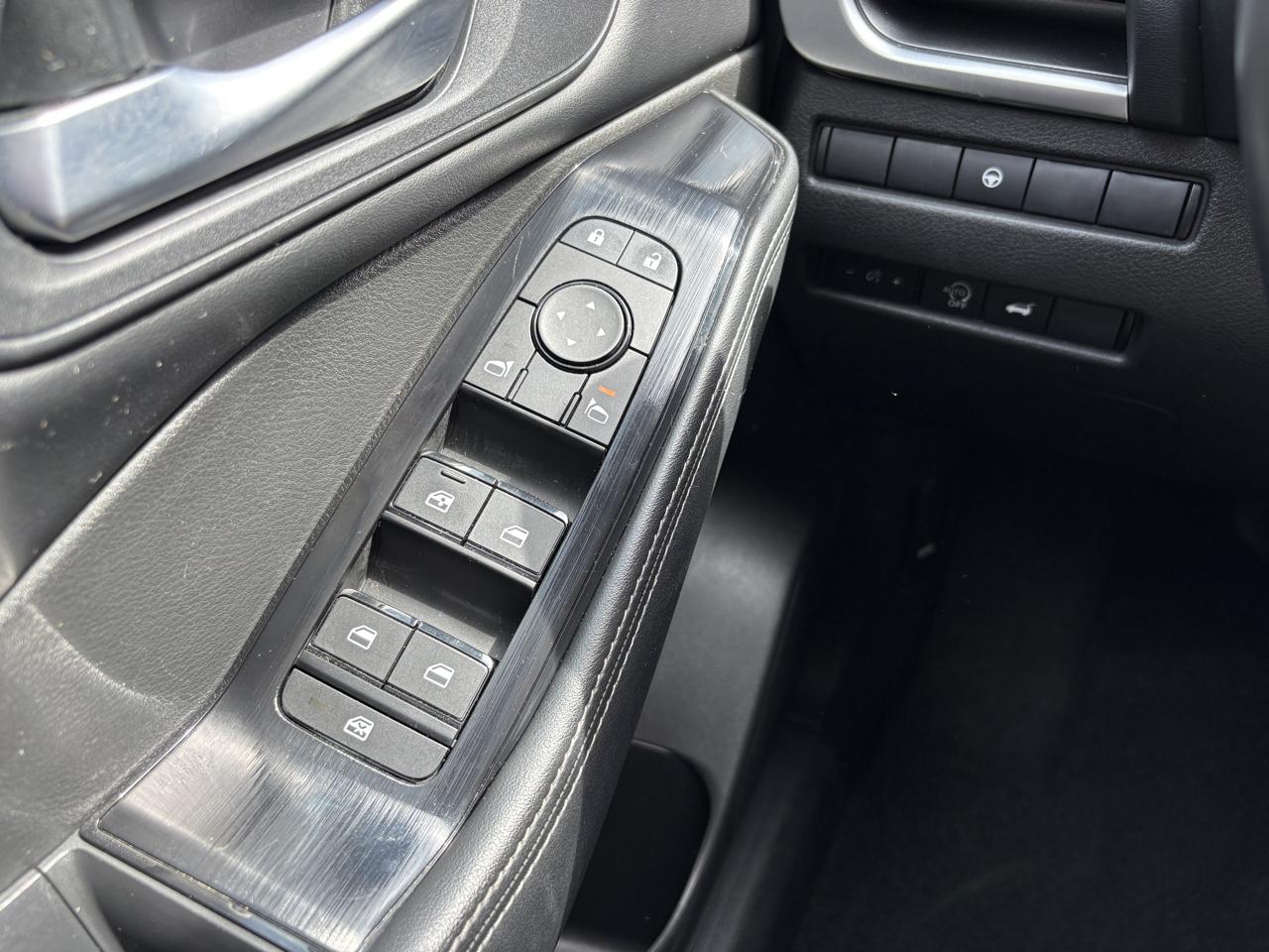 Nissan Rogue AWD SV 2025
