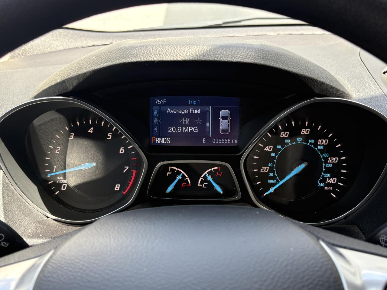 Ford Escape 4WD 4dr SE 2015
