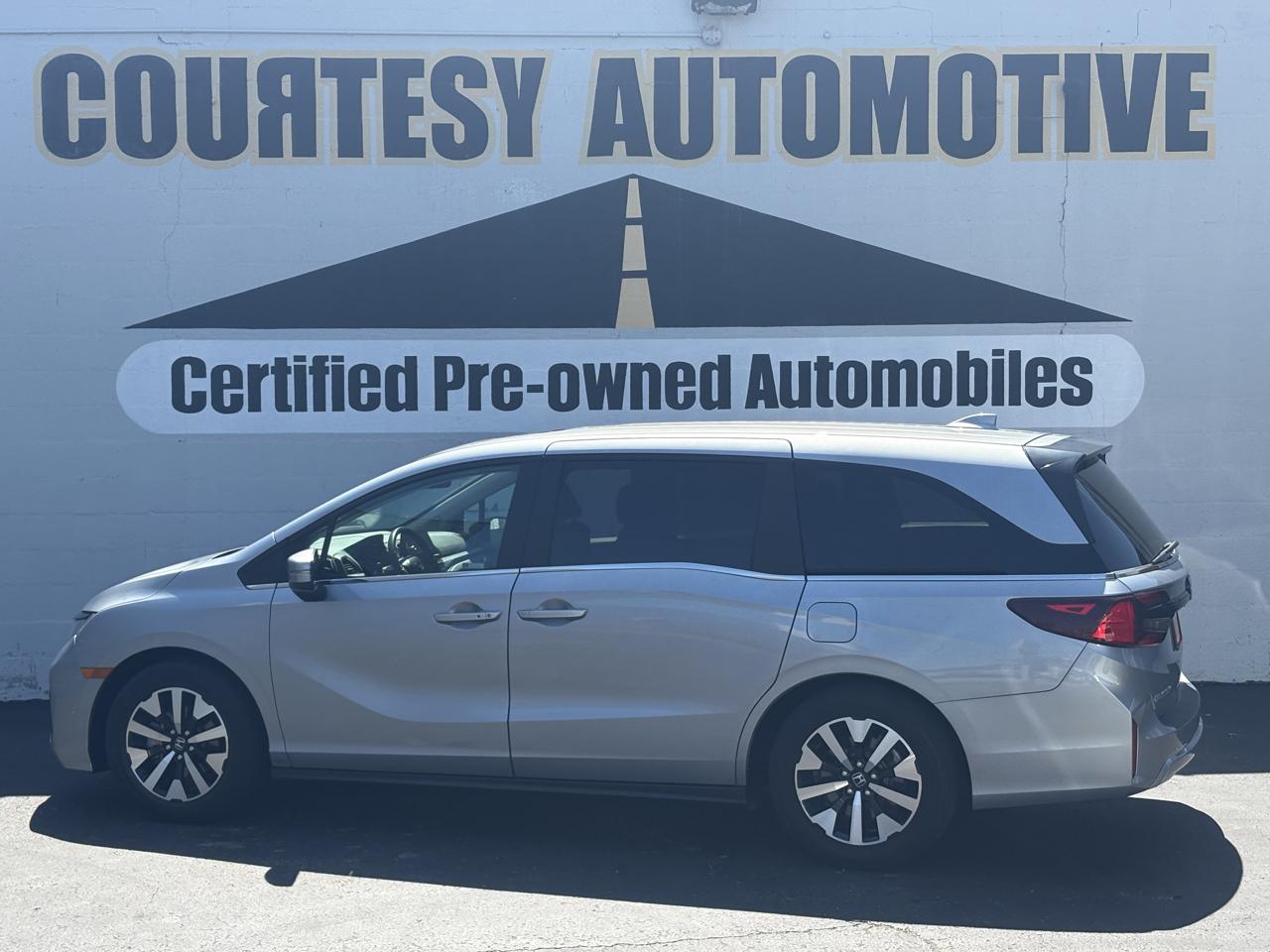 Honda Odyssey EX-L Auto 2025