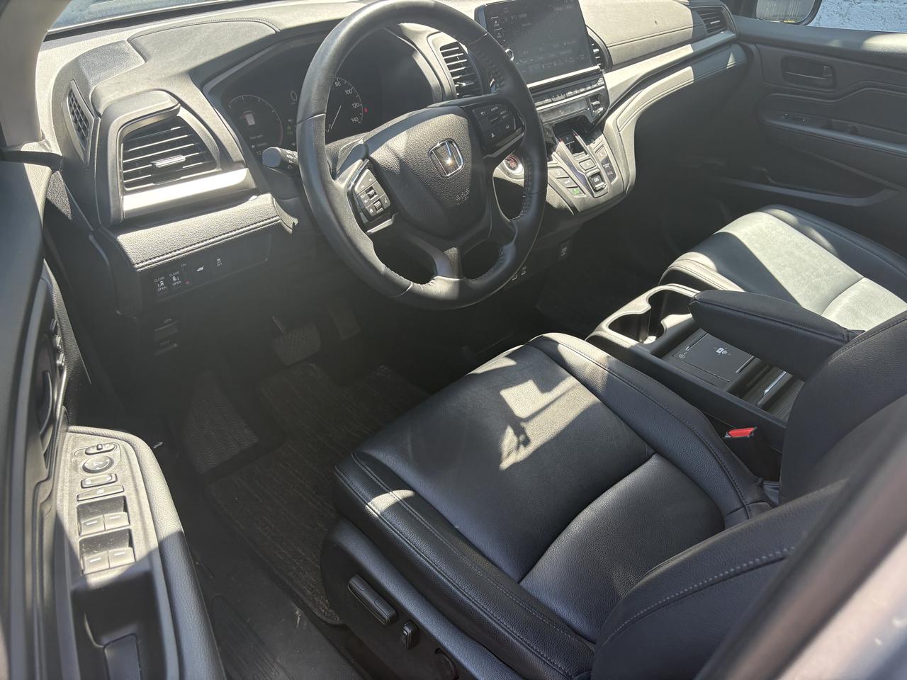 Honda Odyssey EX-L Auto 2025