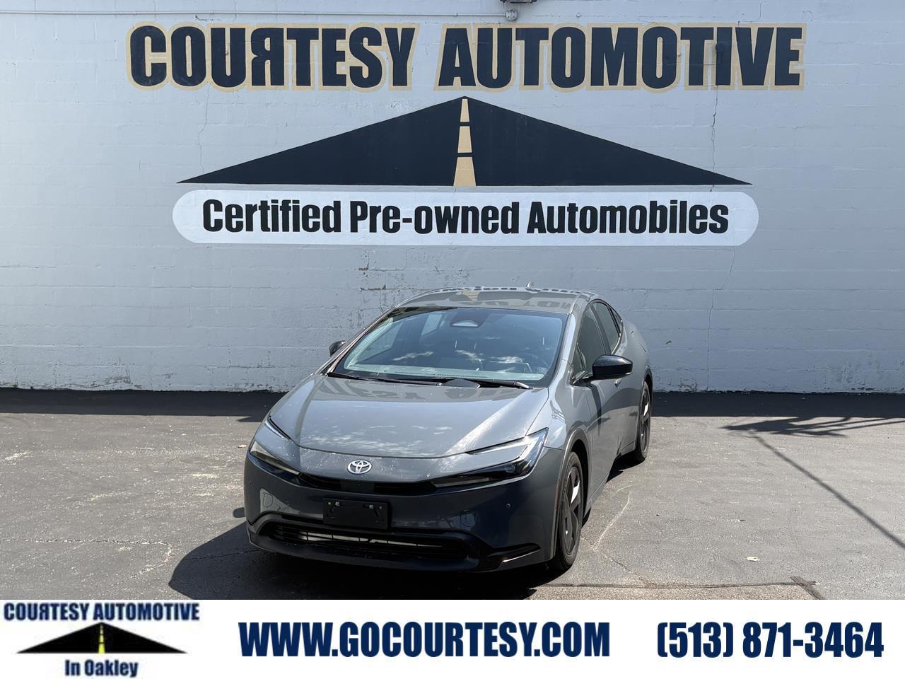 Toyota Prius LE (Natl) 2024