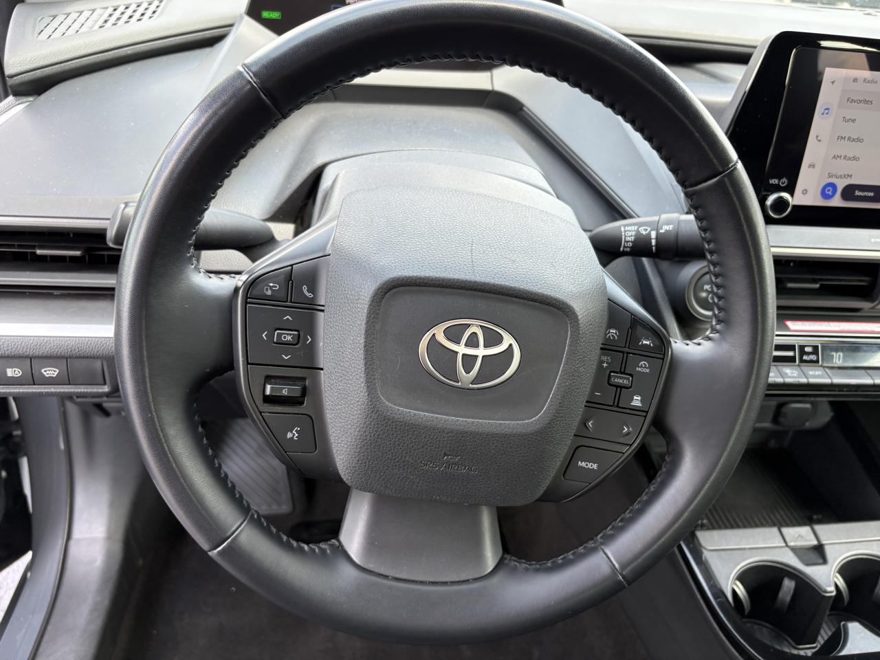 Toyota Prius LE (Natl) 2024