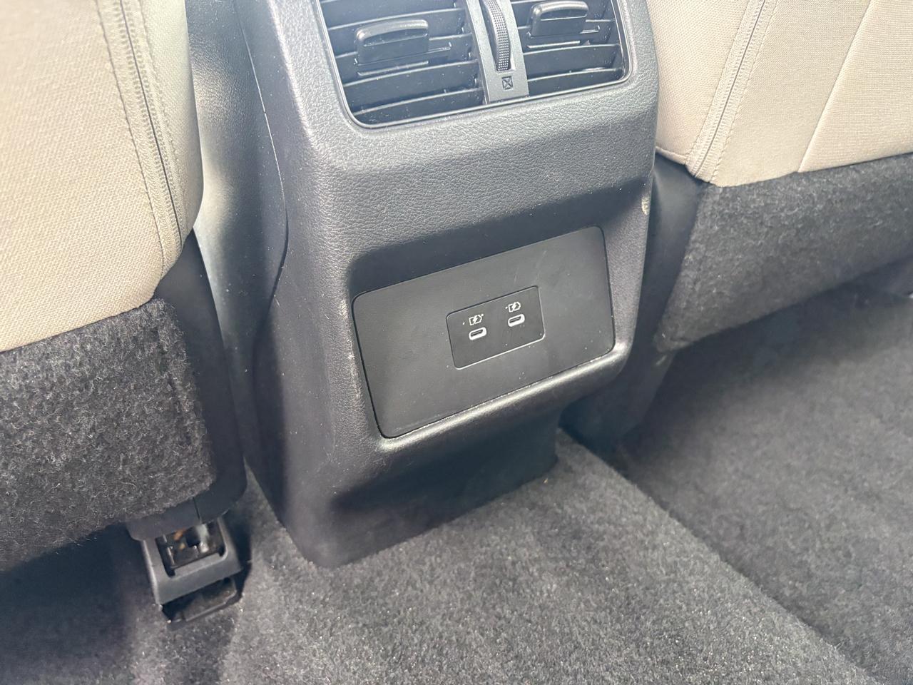 Nissan Rogue photo 9