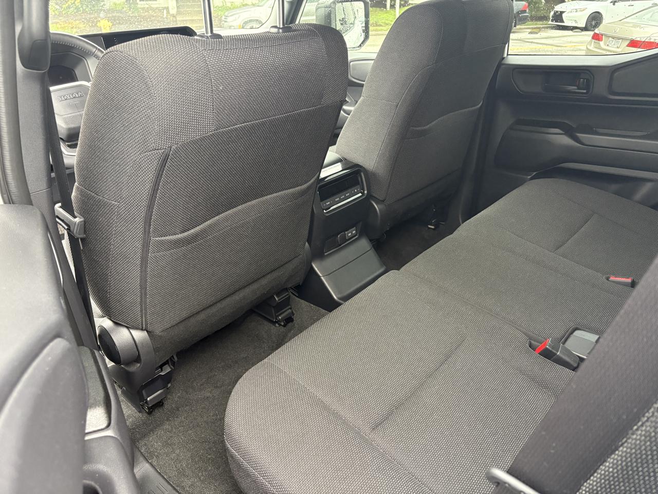 Toyota Land Cruiser photo 8