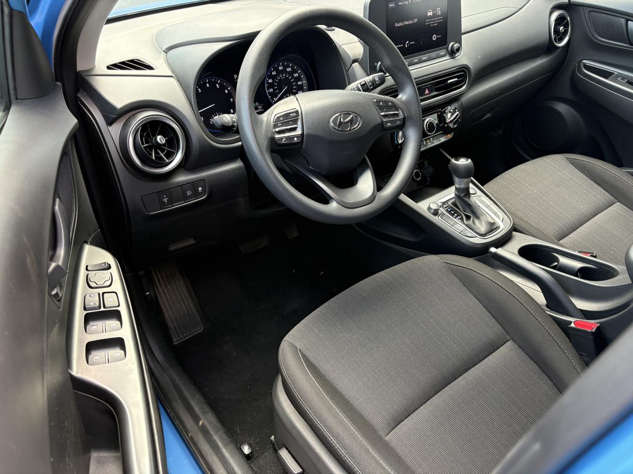 Hyundai Kona SEL Auto AWD 2023