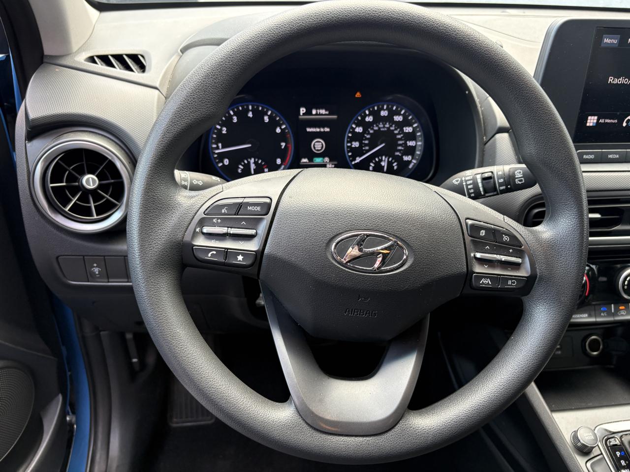 Hyundai Kona SEL Auto AWD 2023
