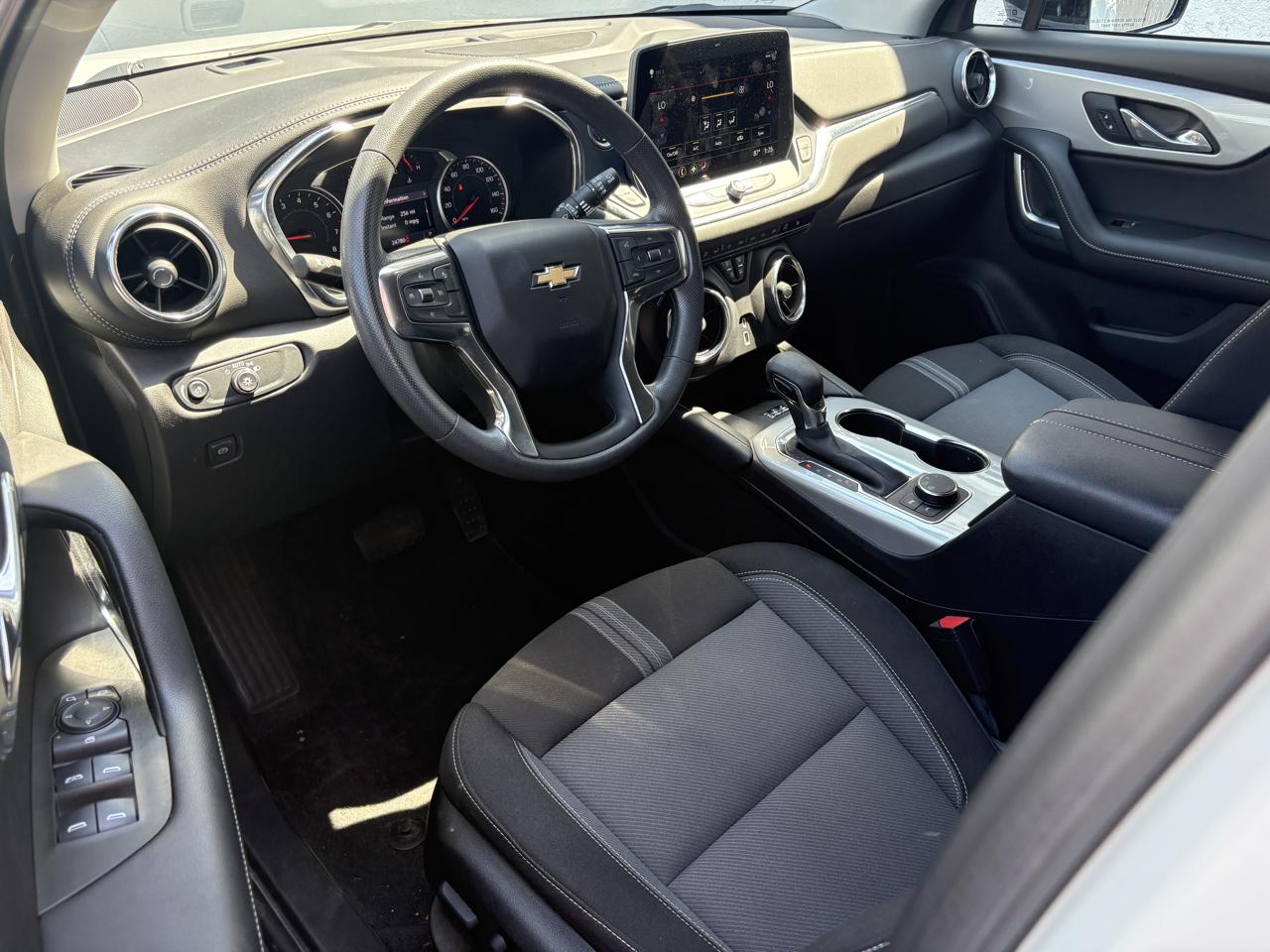 Chevrolet Blazer AWD 4dr LT w/2LT 2024