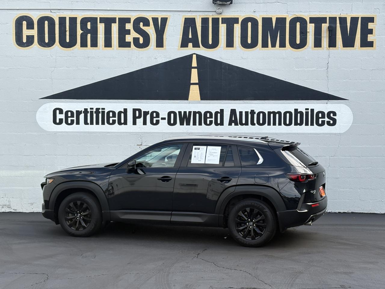 Mazda CX-50 photo 5