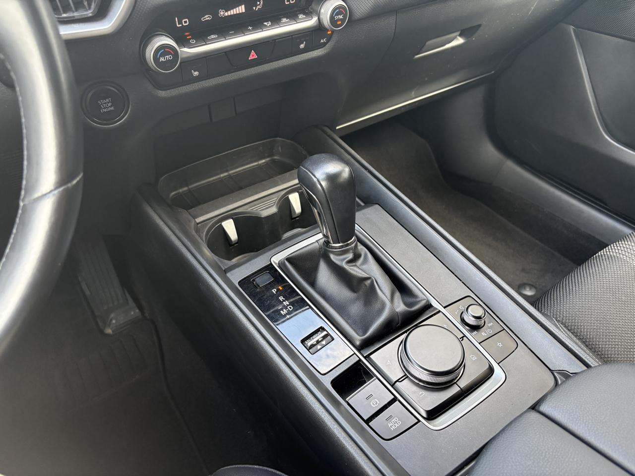 Mazda CX-50 photo 16