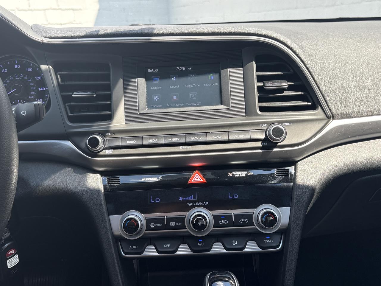Hyundai Elantra SE IVT 2020