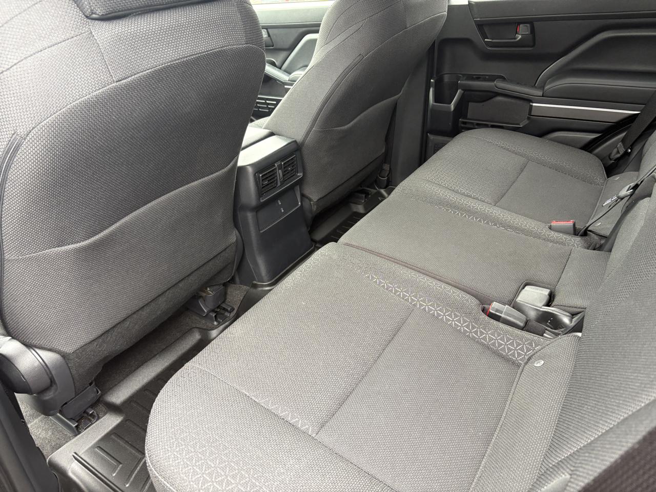 Toyota 4Runner photo 8