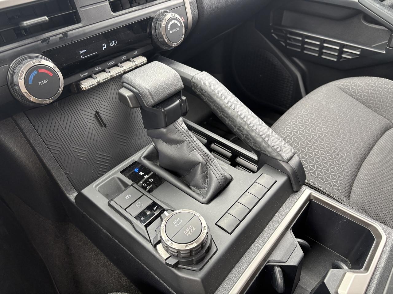 Toyota 4Runner photo 15