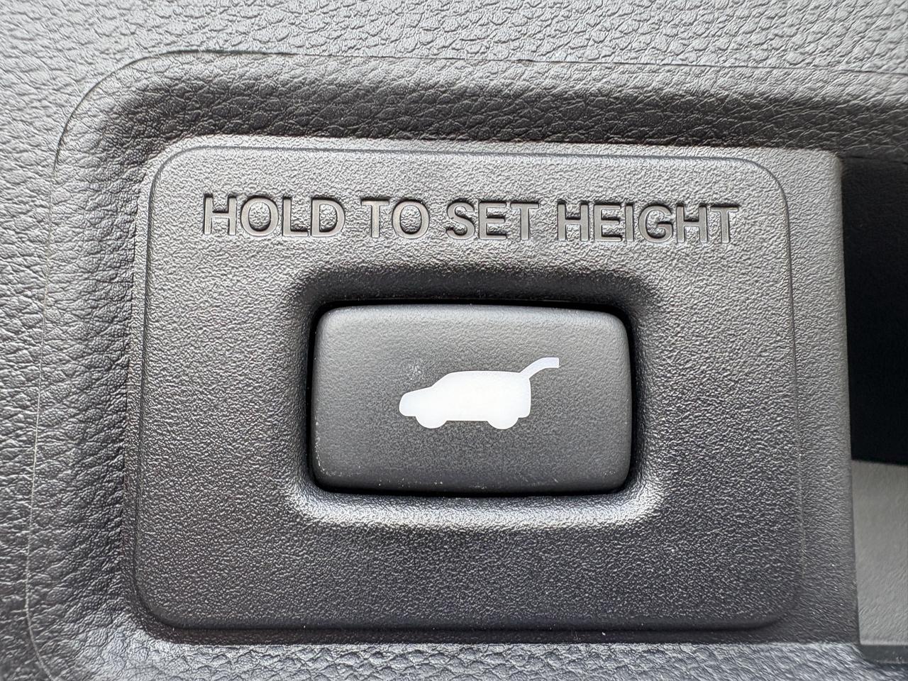 Acura RDX SH-AWD w/Technology Package 2025