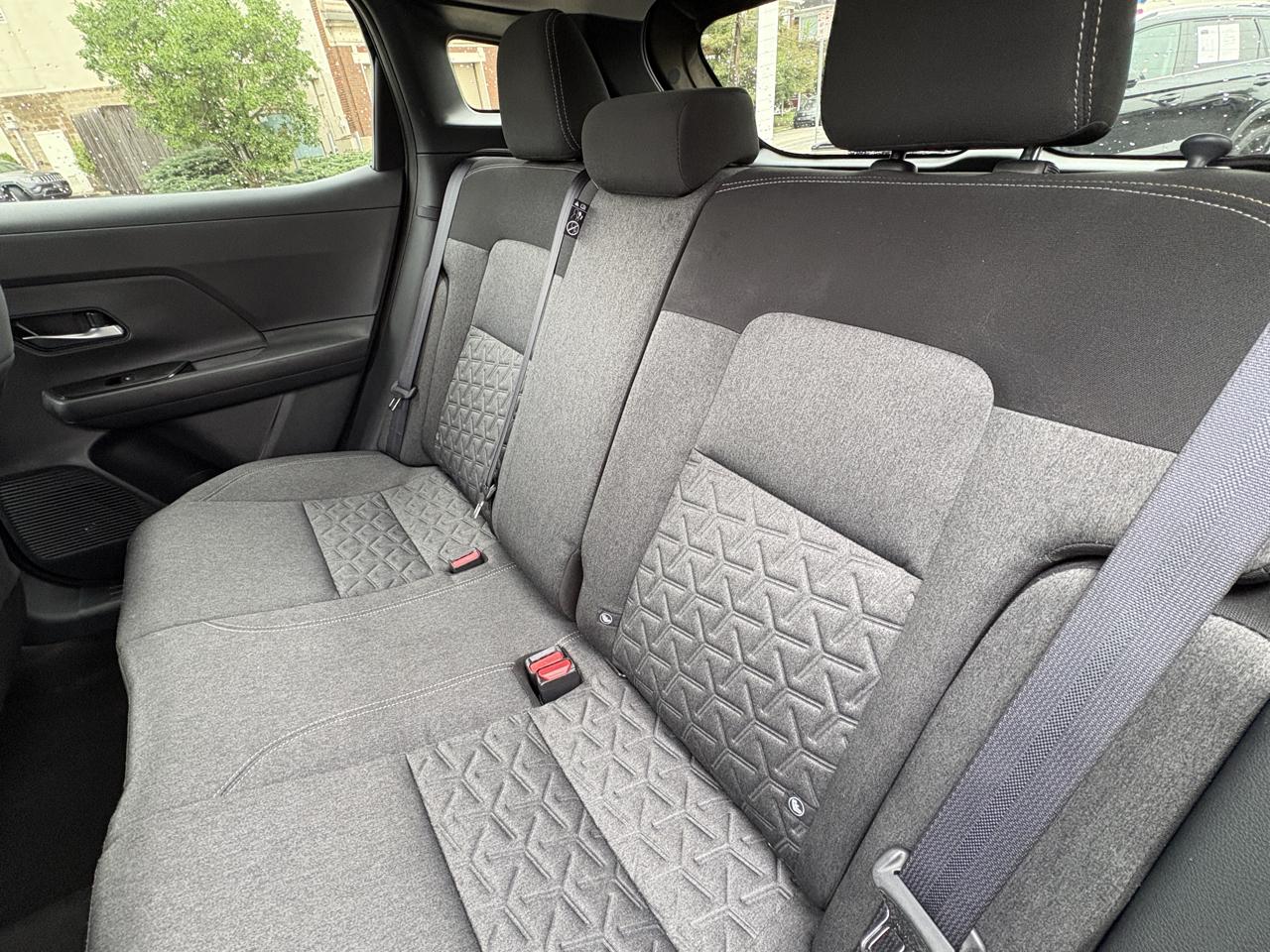 Nissan Kicks MPV photo 9